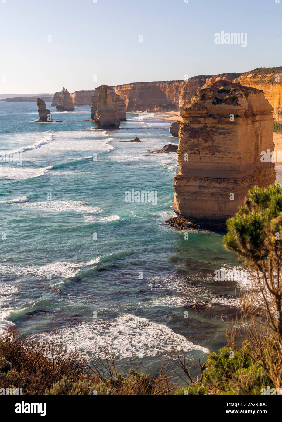 Les douze apôtres, près de Port Campbell dans le Port Campbell National Park, Great Ocean Road, Victoria, Australie. Les Apôtres sont des piles de calcaire Banque D'Images