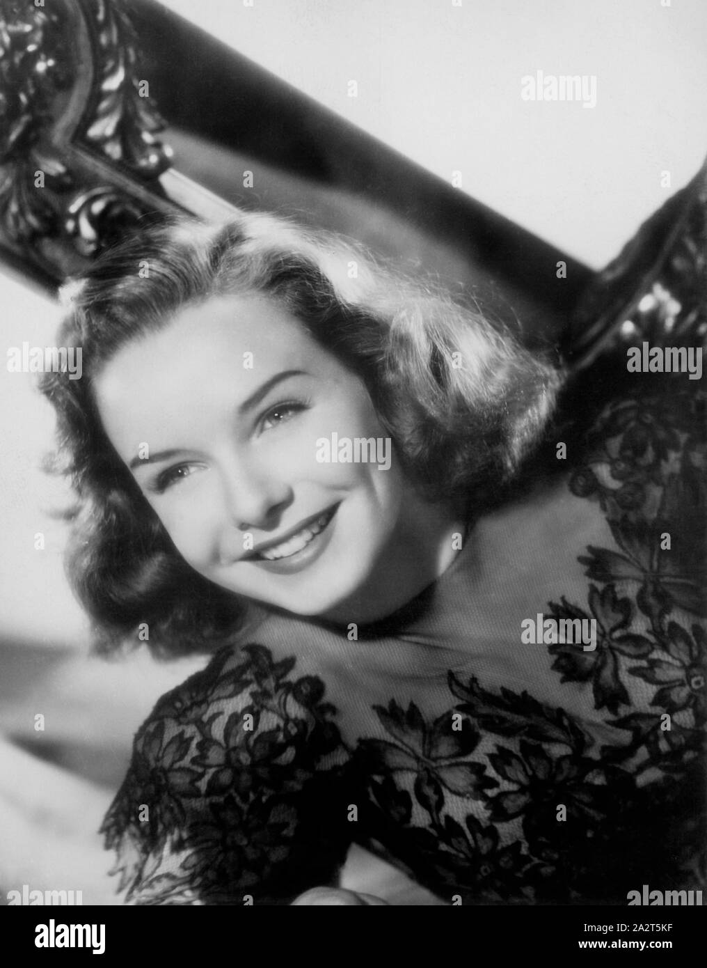 L'actrice Diana Lynn, Head and shoulders Portrait publicitaire, Paramount Pictures, 1942 Banque D'Images