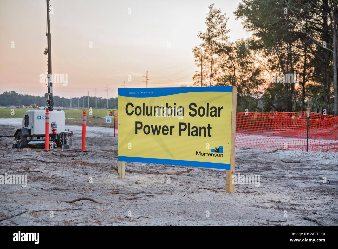 Florida Power & Light (FPL) a officiellement dévoilé son comté de Columbia 300 000 ferme solaire panneau solaire près de Ft. Blanc, en Floride. Banque D'Images