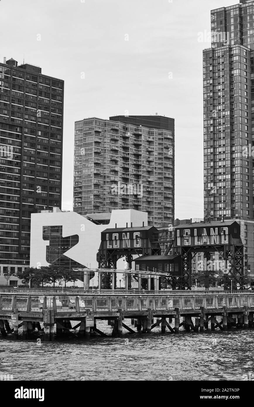 Hunters Point bibliothèque communautaire, conçu par Steven Holl Architects Banque D'Images