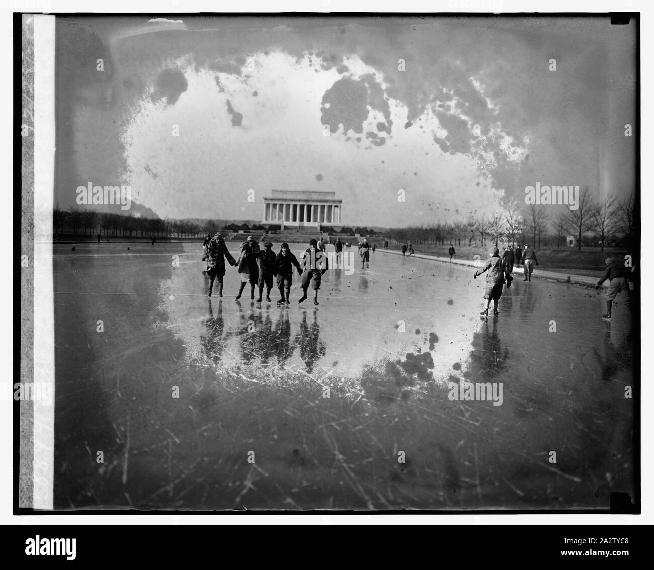La réflexion intérieure, le patinage sur glace, 28/12/25 Banque D'Images