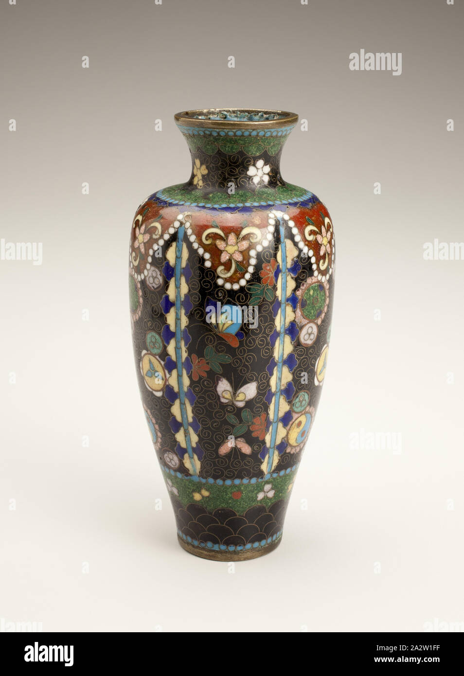 Vase, émail cloissoné, 6 x 2-3/4 (diam.), Art Asiatique. Banque D'Images