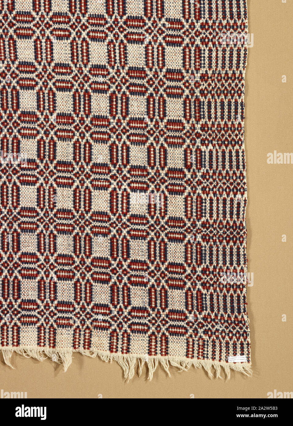 Couvre-lit couvre-lit (dépassé), Inconnu, 1800-1850, le coton et la laine, 95 x 63 in. (Sans marge) 97 x 63 in. (Avec fringe), cuisine américaine, du textile et de l'Arts de la mode Banque D'Images