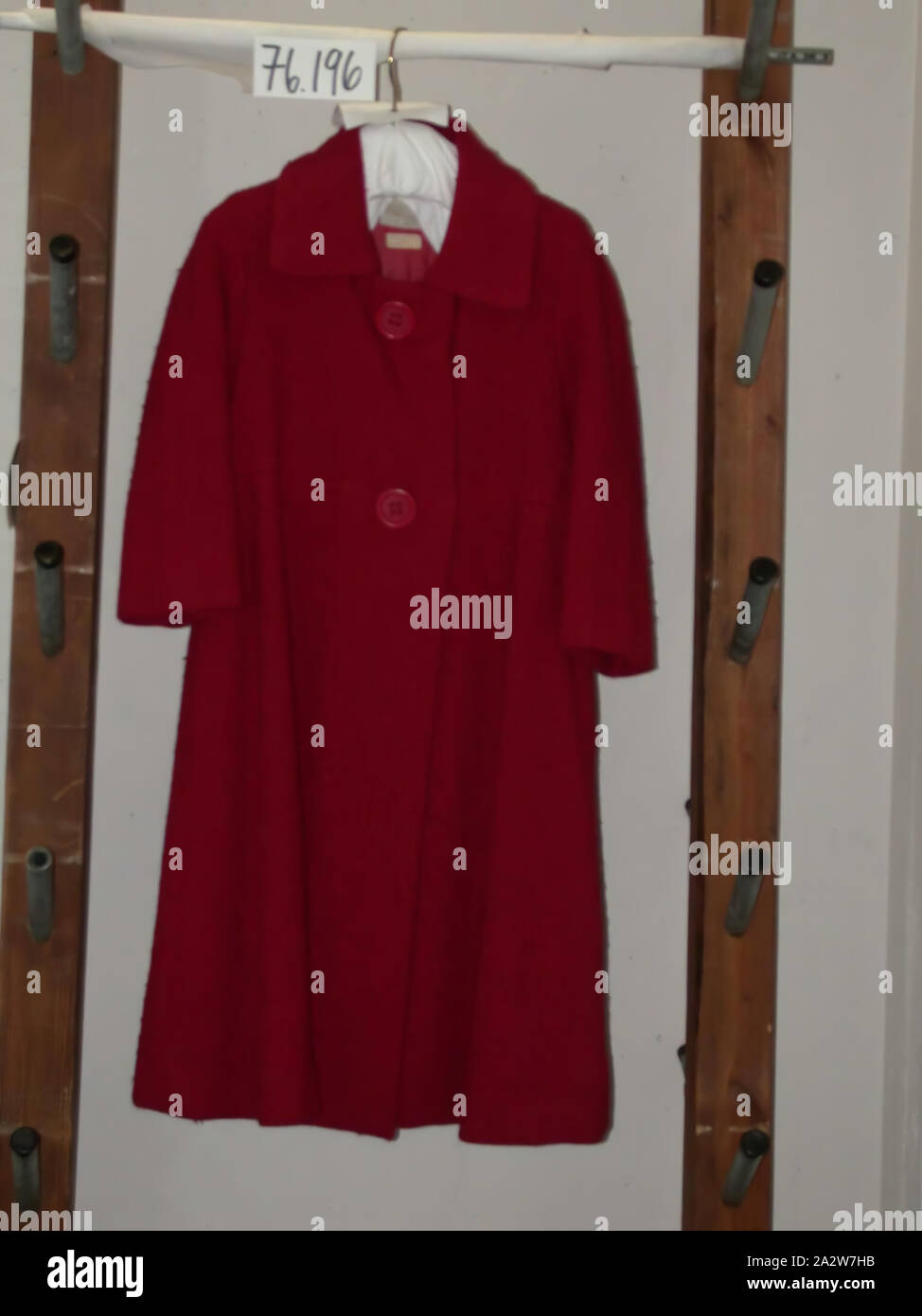 Manteau, Alberto Fabiani, Designer (Italien, 1910-), 1960, laine, façade 44  in., buste en 16., 17., manchon en arts du textile et de la mode Photo  Stock - Alamy