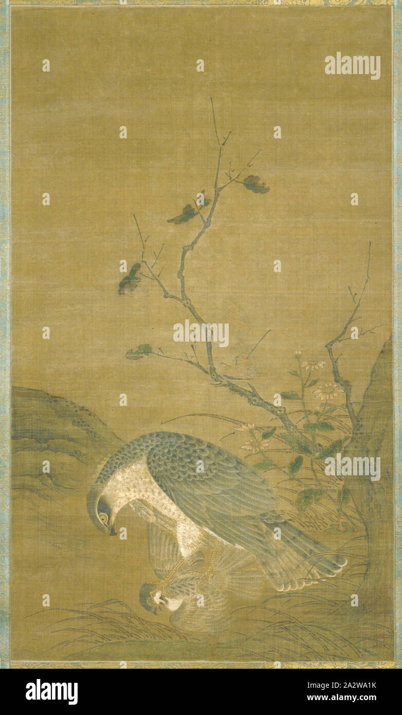 Hawk de la capture d'un moineau, attribué à ren Renfa (Chinois, 1254-1327), dynastie Yuan, début années 1300, encre et couleur sur soie, 19-3/8 x 11-3/8 po. (Image) 53 x 17-1/2 in. (Montage), 2 joints de Ren Renfa, 1254-1327 ; on lit : Yueshan daoren, Art asiatique Banque D'Images