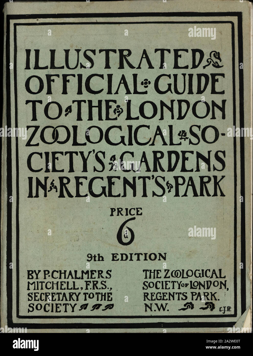 Livre - 'illustré Guide officiel de la Société zoologique de Londres dans les jardins de Regent's Park, Londres, Angleterre, 1911, 'l'Illustre Guide officiel de la Société zoologique de Londres dans les jardins de Regent's Park' est une brochure publiée par la Société zoologique de Londres, en Angleterre en 1911. Il fournit des cartes de la Zoological Gardens ainsi que des informations et des photographies des nombreux animaux qui vivent dans les jardins. C'est l'une des 80 brochures de voyage, cartes, tableaux de temps de fer Banque D'Images