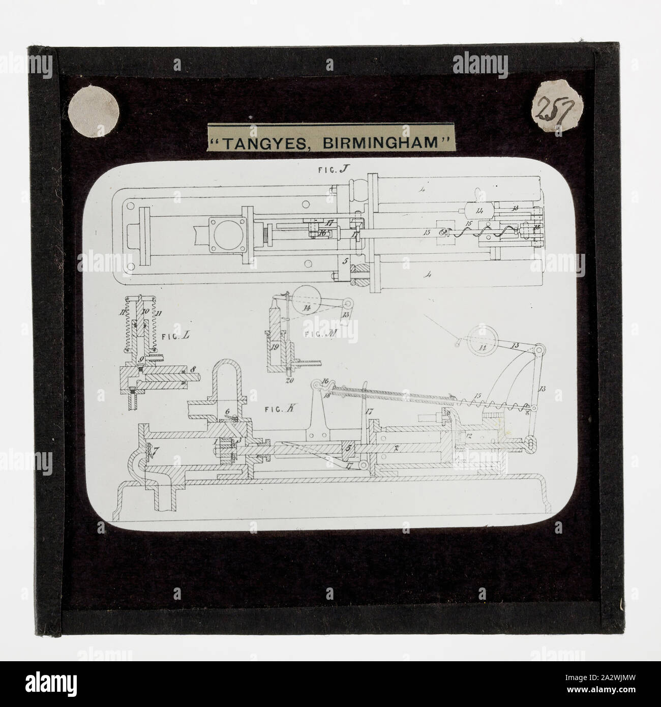 Diapositive - Tangyes Ltd, diagramme, vers 1910, l'un de 239 diapositives sur verre Verre produits fabriqués par Tangyes ingénieurs limitée de Birmingham, Angleterre. Les images comprennent divers produits tels que les moteurs, pompes centrifuges, pompes hydrauliques, les producteurs de gaz, machines d'essais des matériaux, presses, machines-outils, vérins hydrauliques etc. Tangyes était une entreprise qui a fonctionné de 1857 à 1957. Ils ont produit une grande variété de génie Banque D'Images