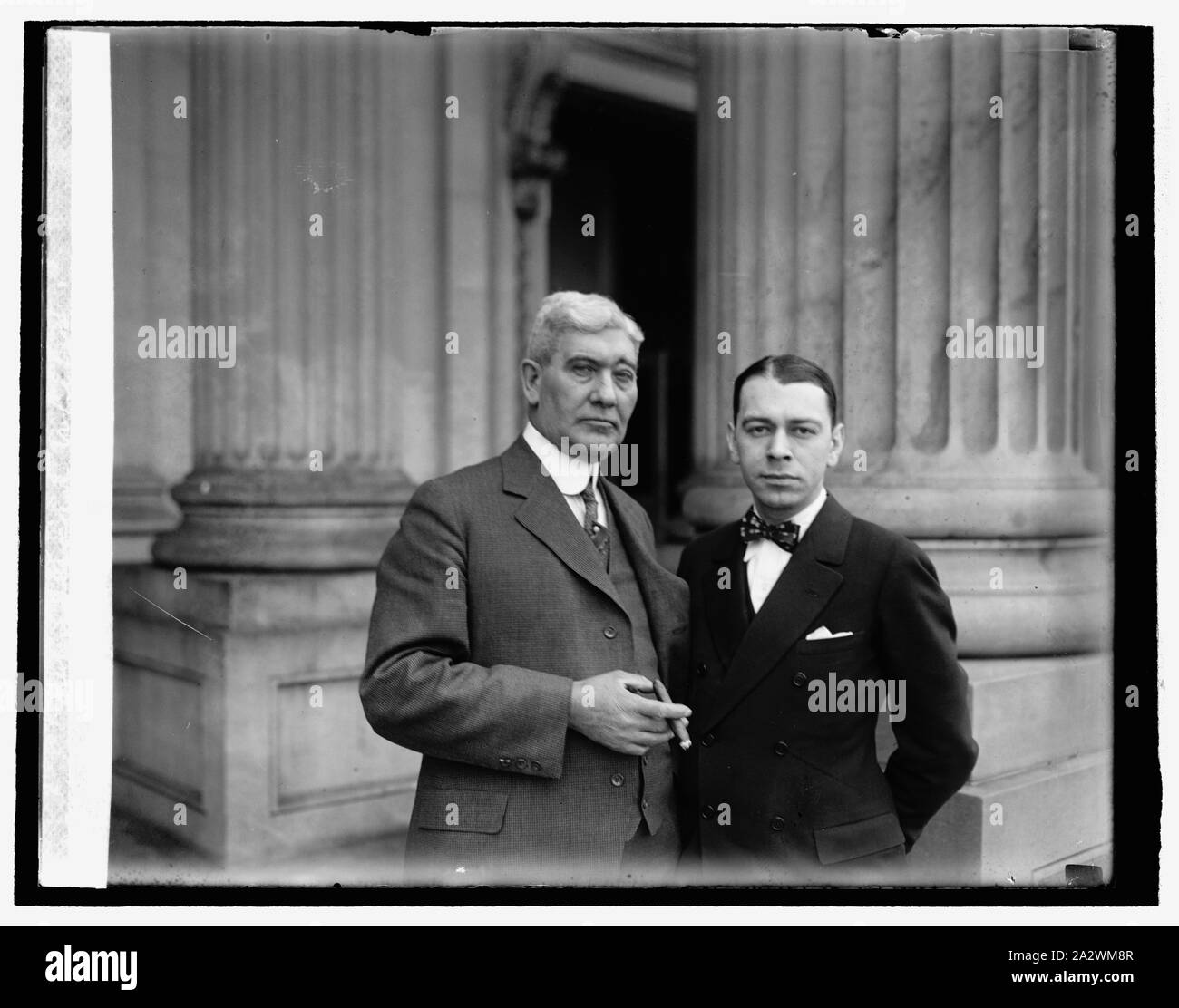 Les chargés d'affaires. A.H. Vestal et C.J. McLeod, whips républicaine 2/15/26 Banque D'Images