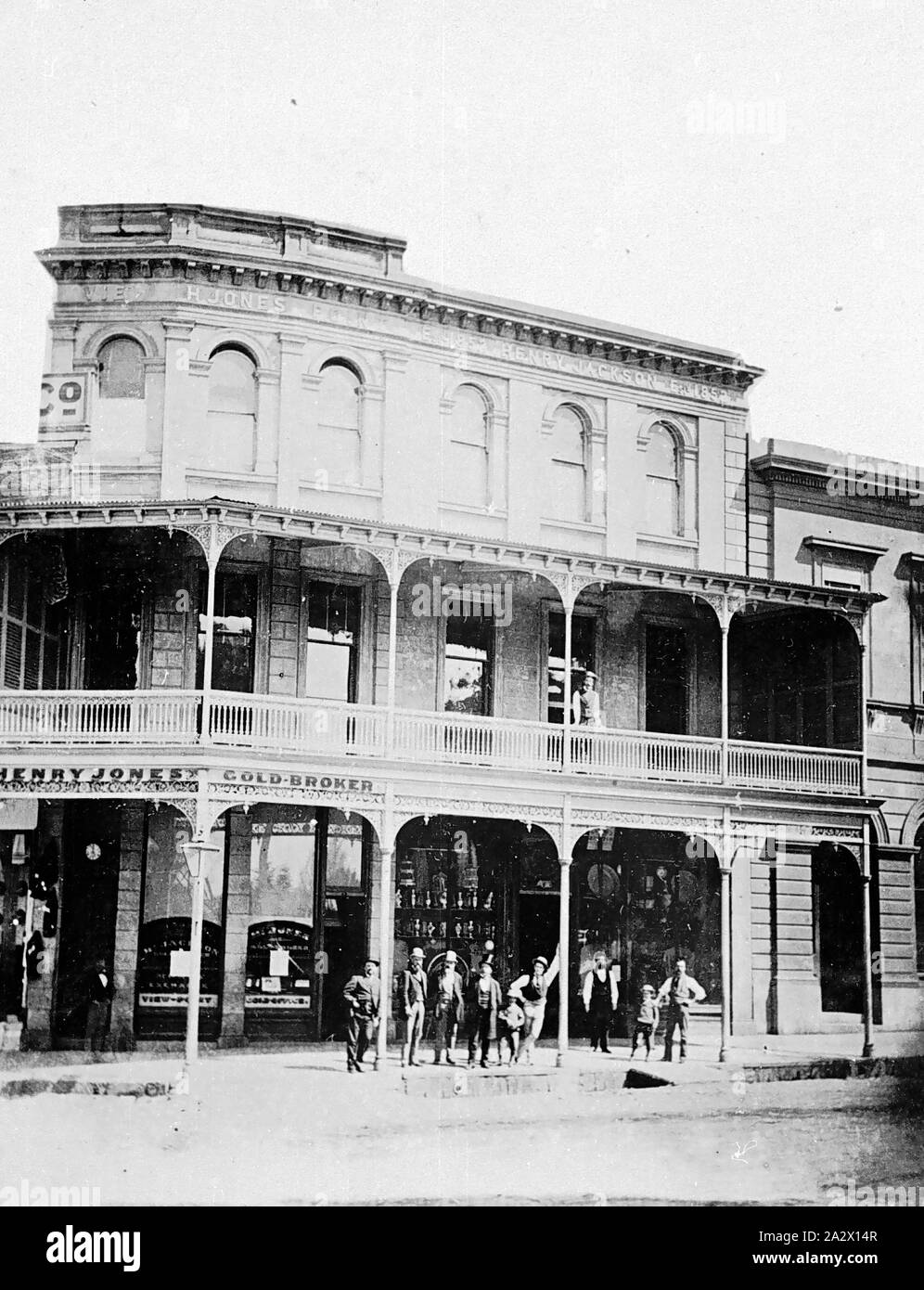 Négatif - Bendigo, Victoria, 1890, les boutiques de Henry Jones, Courtier en or et H. Jackson & Company Banque D'Images