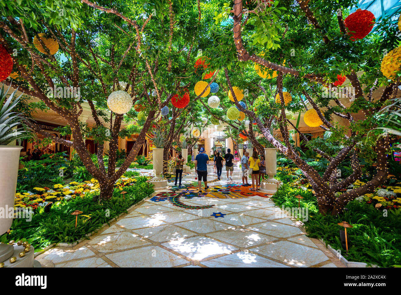 Las Vegas, Nevada, USA - Allée Verte à l'intérieur de l'hôtel Wynn Banque D'Images