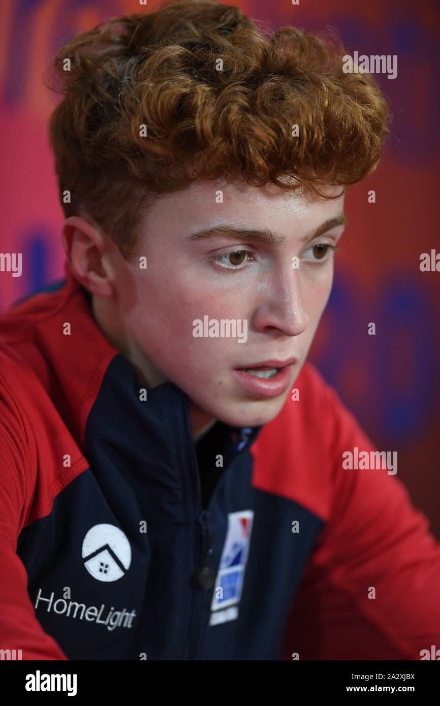 Matthew NIELSEN de Usa, effectuer dans le programme court dans un Grand Prix junior de l'UIP en 2019, à l'Arène Wurth sur Octobre 03, 2019 à Termeno/Neumarkt, en Italie. Credit : Raniero Corbelletti/AFLO/Alamy Live News Banque D'Images