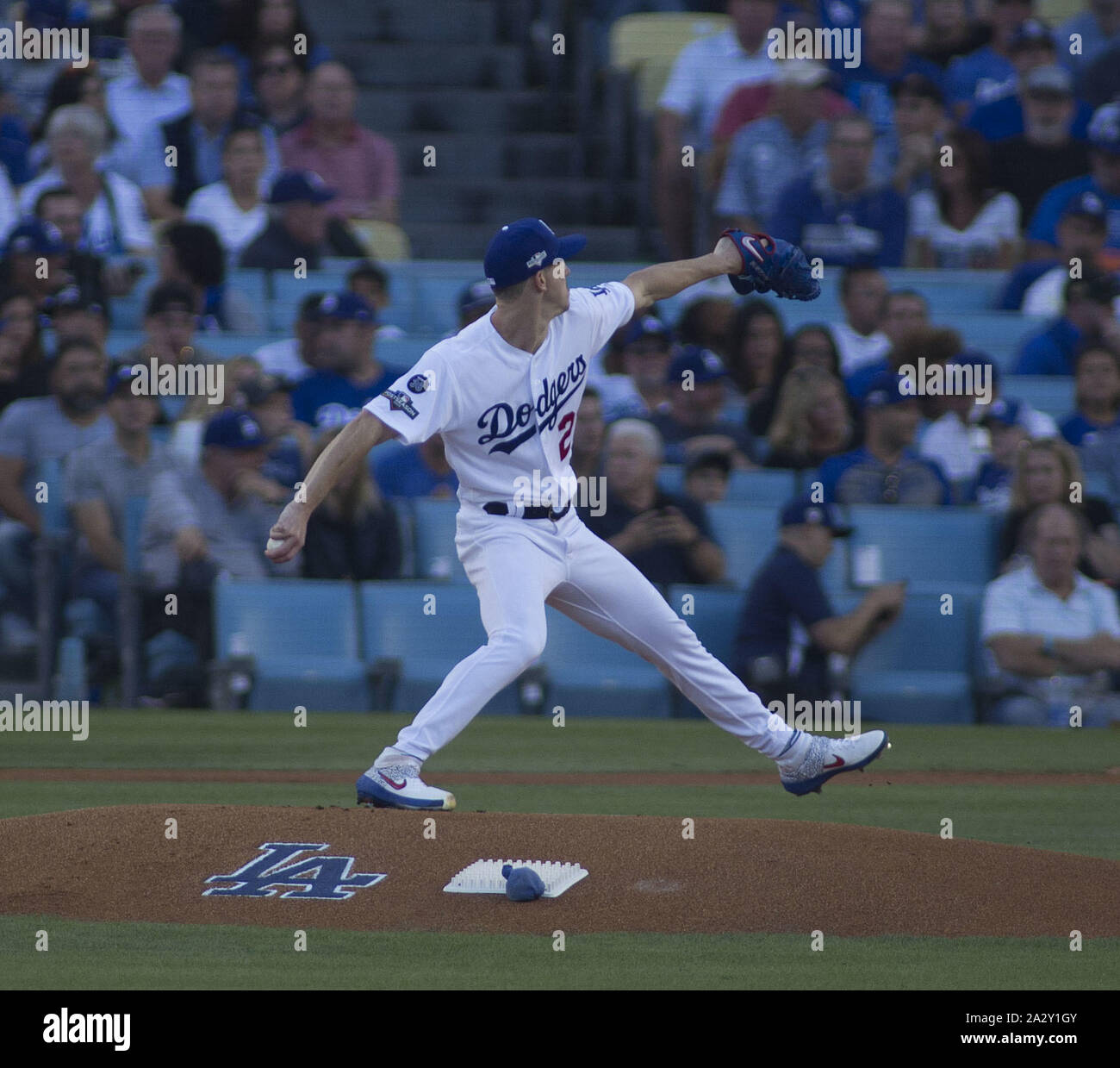 Los Angeles, Californie, USA. 3e oct, 2019. Dodgers de Los Angeles 21 Walker Buehler pendant un match de la Ligue nationale contre la série Division Nationals de Washington pour le rendre 5-0 au stade Dodger sur Octobre 03, 2019 à Los Angeles, Californie. Les Dodgers ont remporté un match 6-0 sur les ressortissants étrangers.Armando Arorizo. Credit : Armando Arorizo/Prensa Internacional/ZUMA/Alamy Fil Live News Banque D'Images