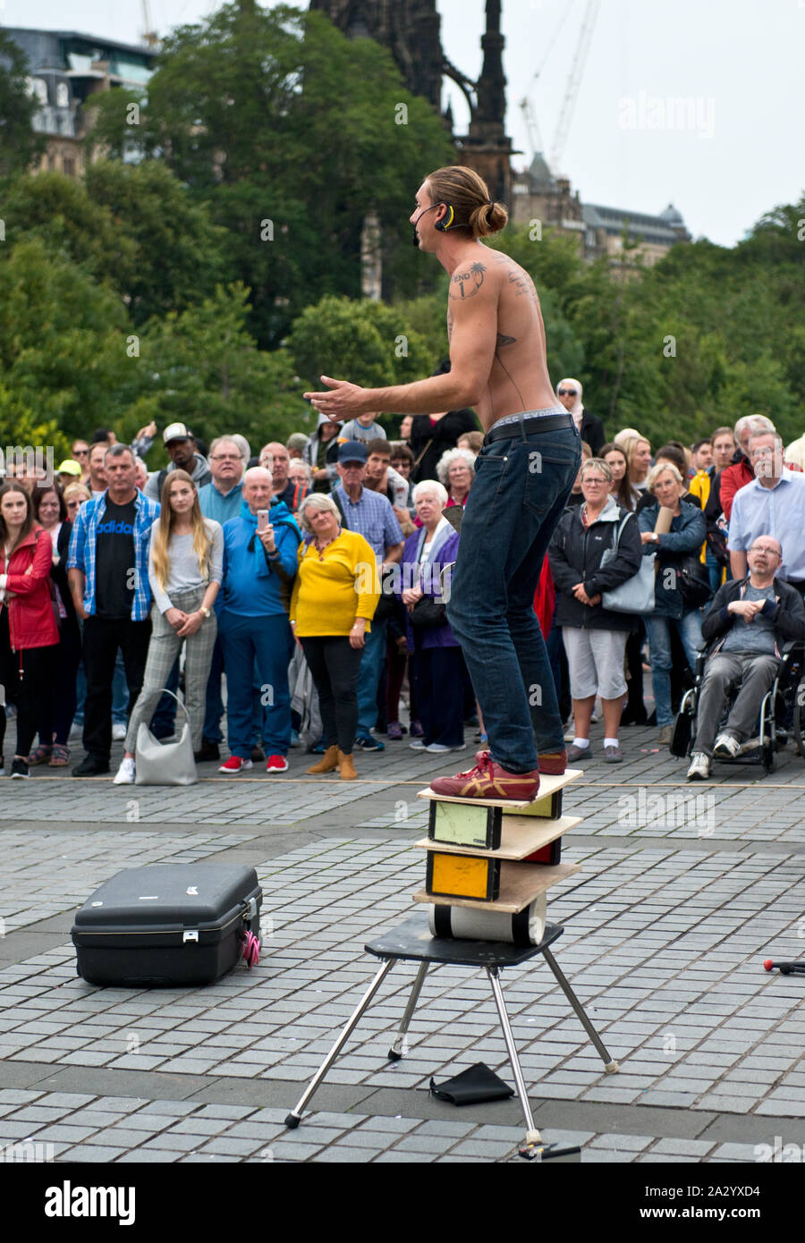 Artiste de rue dans l'Edinburgh Fringe Festival. Banque D'Images