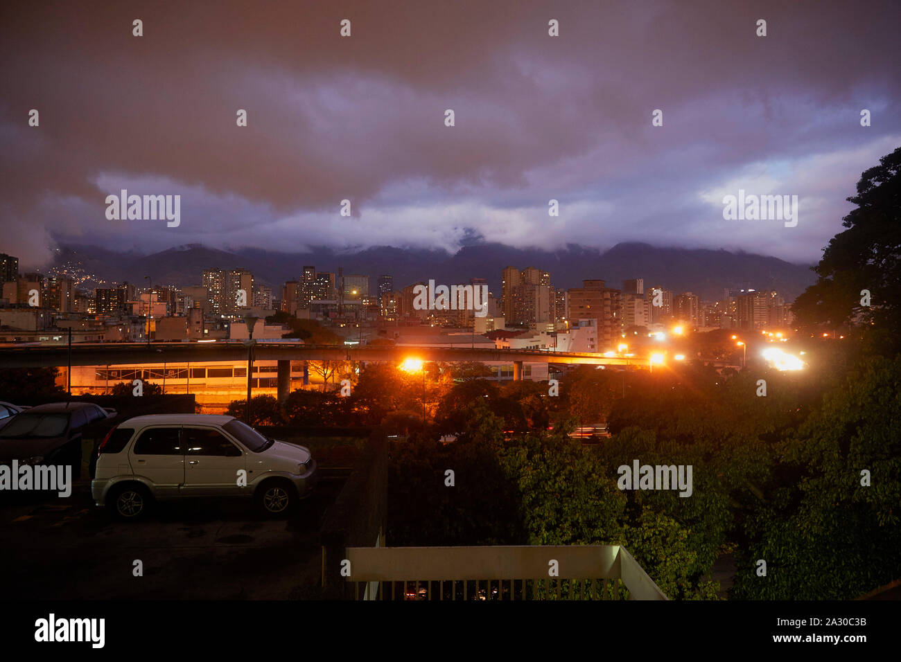 Venezuela Caracas par nuit 1-3-2017 foto : Jaco Claude Rostand Banque D'Images
