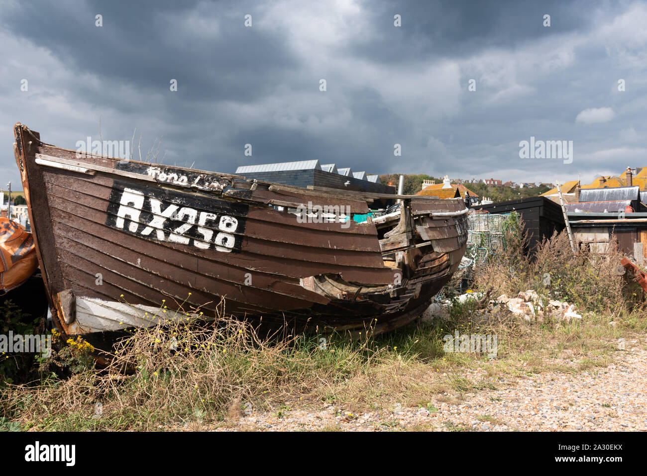 Vieux bateau à Hastings Banque D'Images