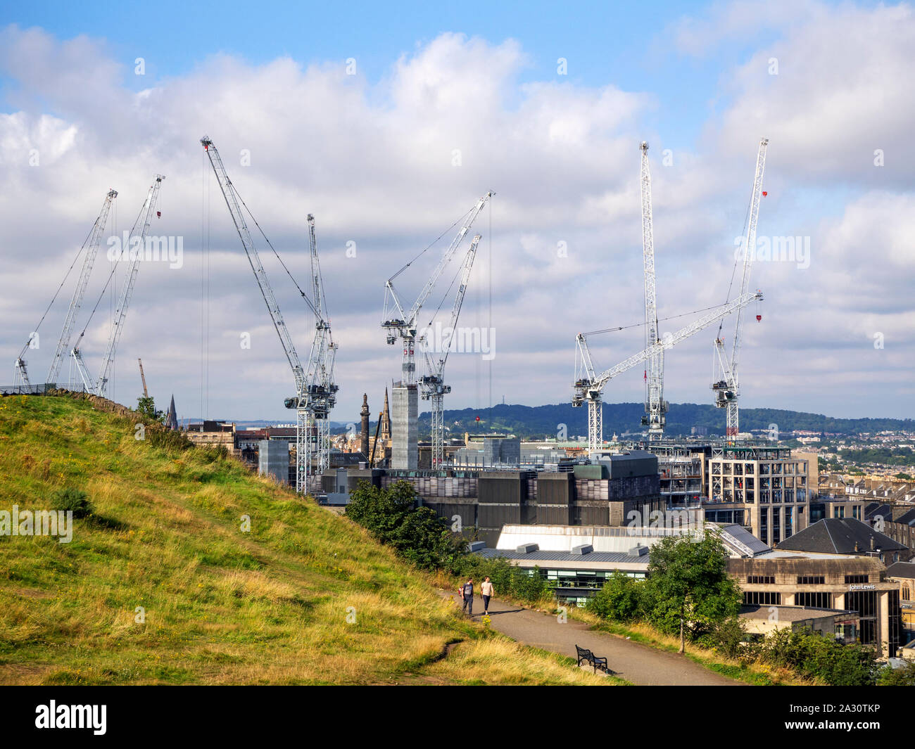 La régénération est en cours vue de Calton Hill, à Édimbourg en Écosse Banque D'Images