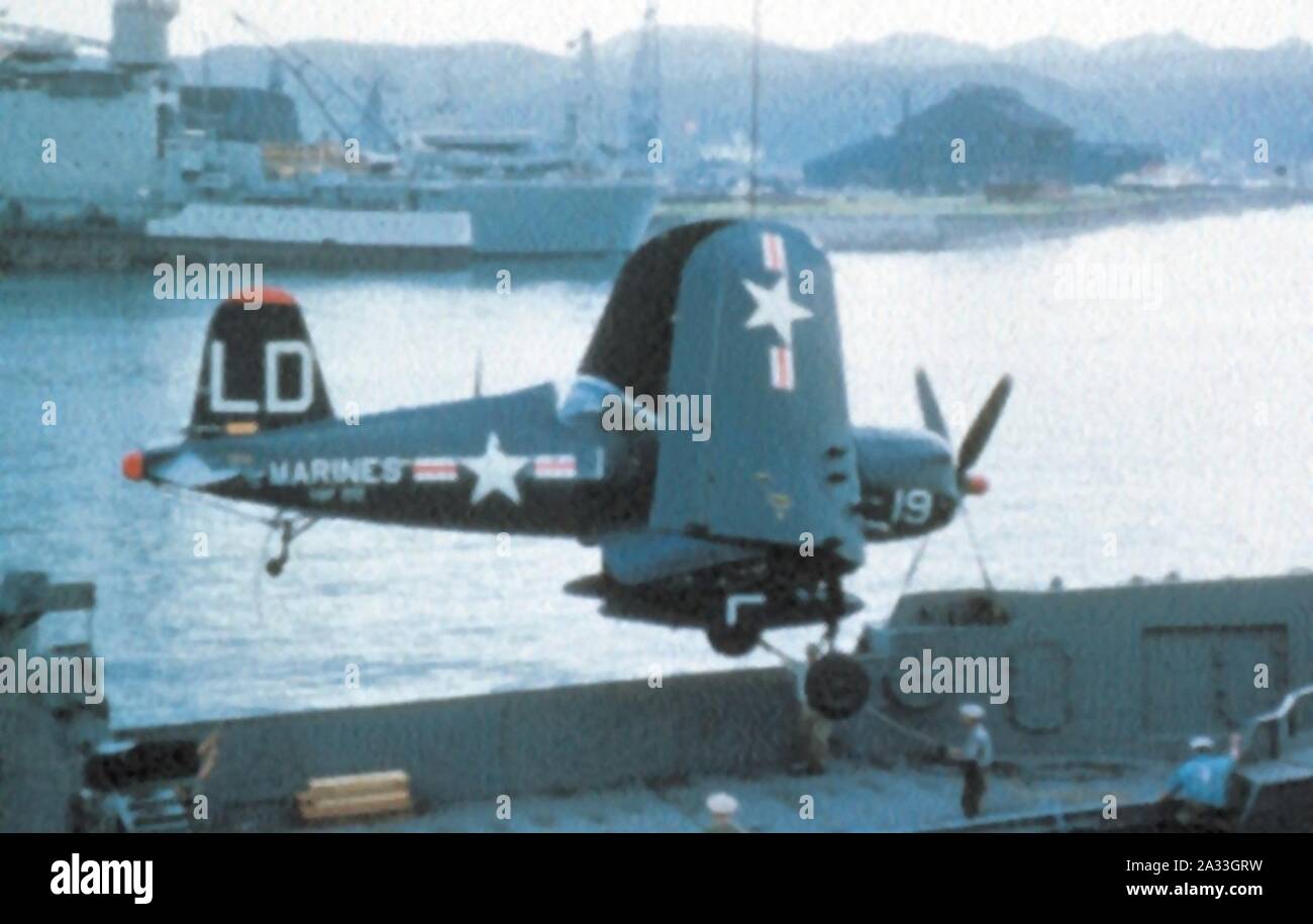 F4U-5 Corsair de VMF-212 à Yokosuka 1950. Banque D'Images
