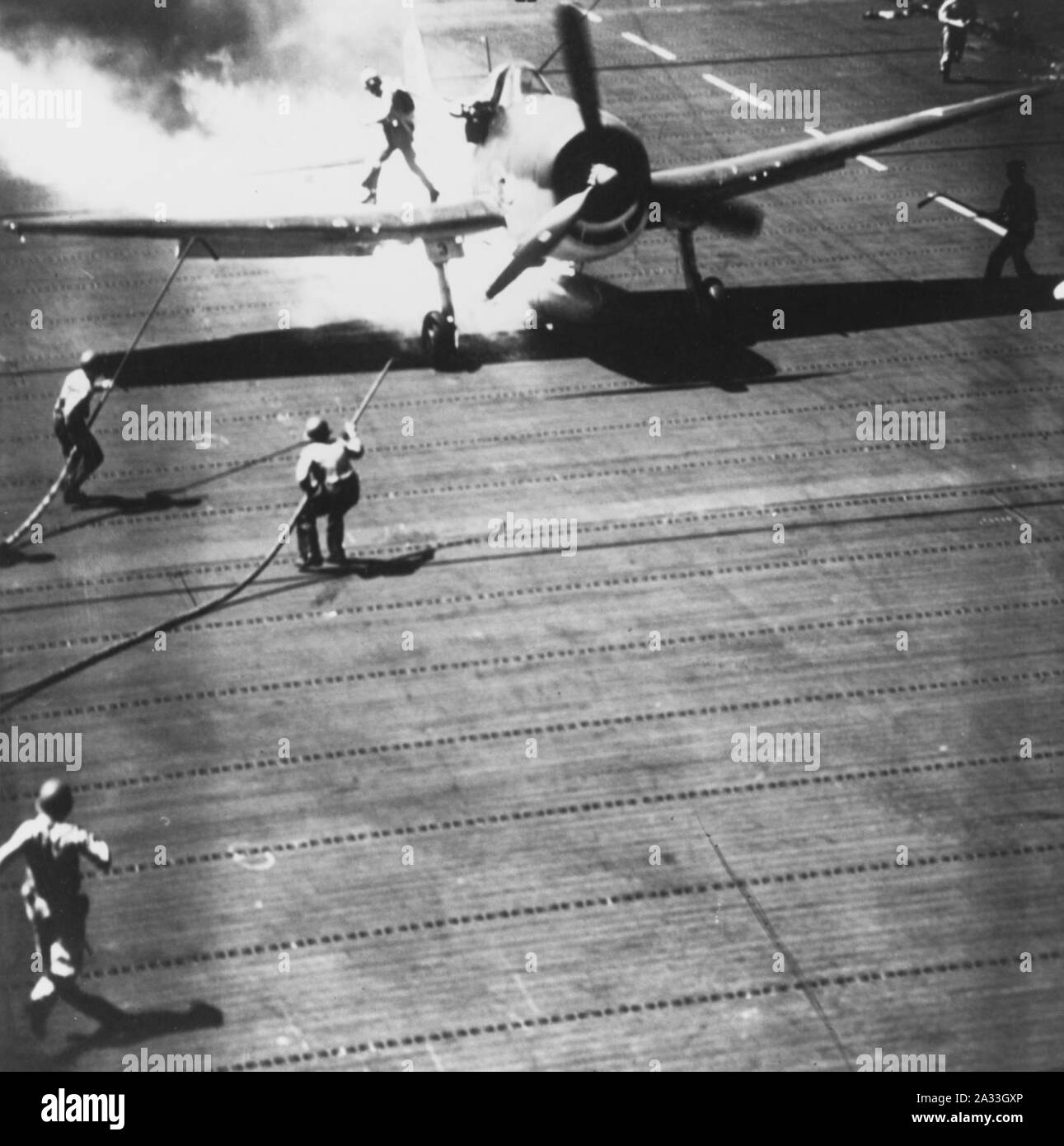 F6F-3 du VF-25 USS Cowpens (gravure sur CVL-25) en novembre 1943. Banque D'Images