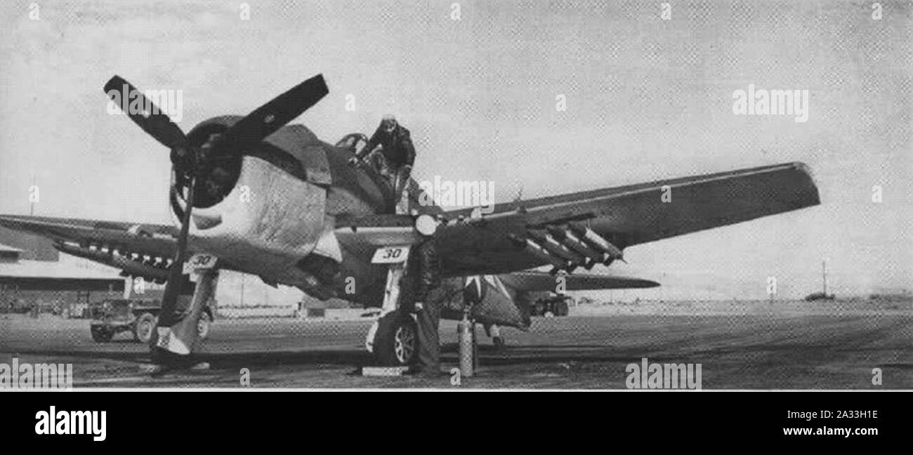 F6F-5 HVAR NOTS NAN4-2-45. Banque D'Images