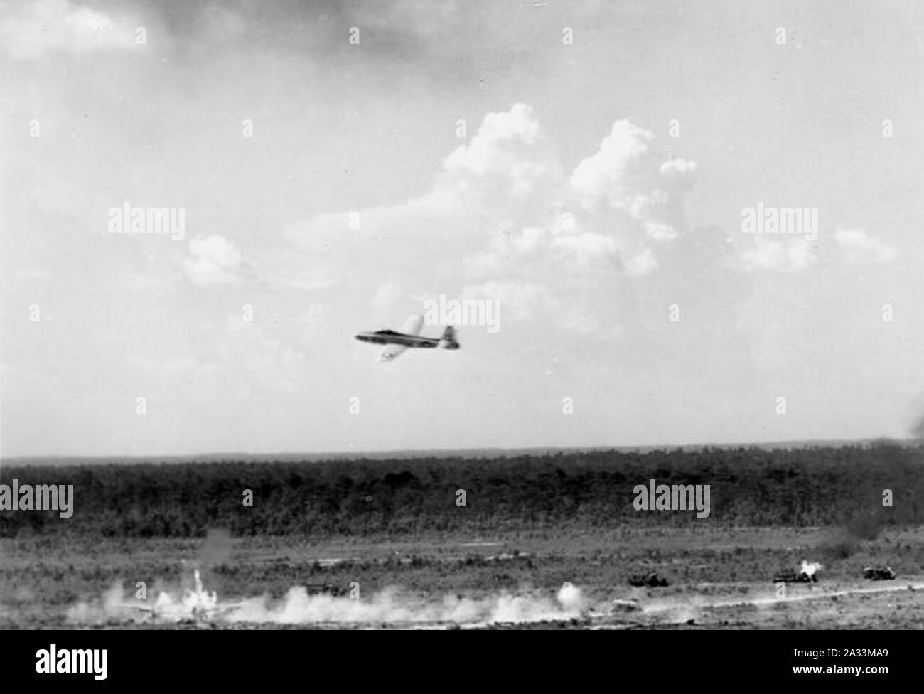 F-84 après l'attaque de cibles au sol à Eglin AFB 1950. Banque D'Images