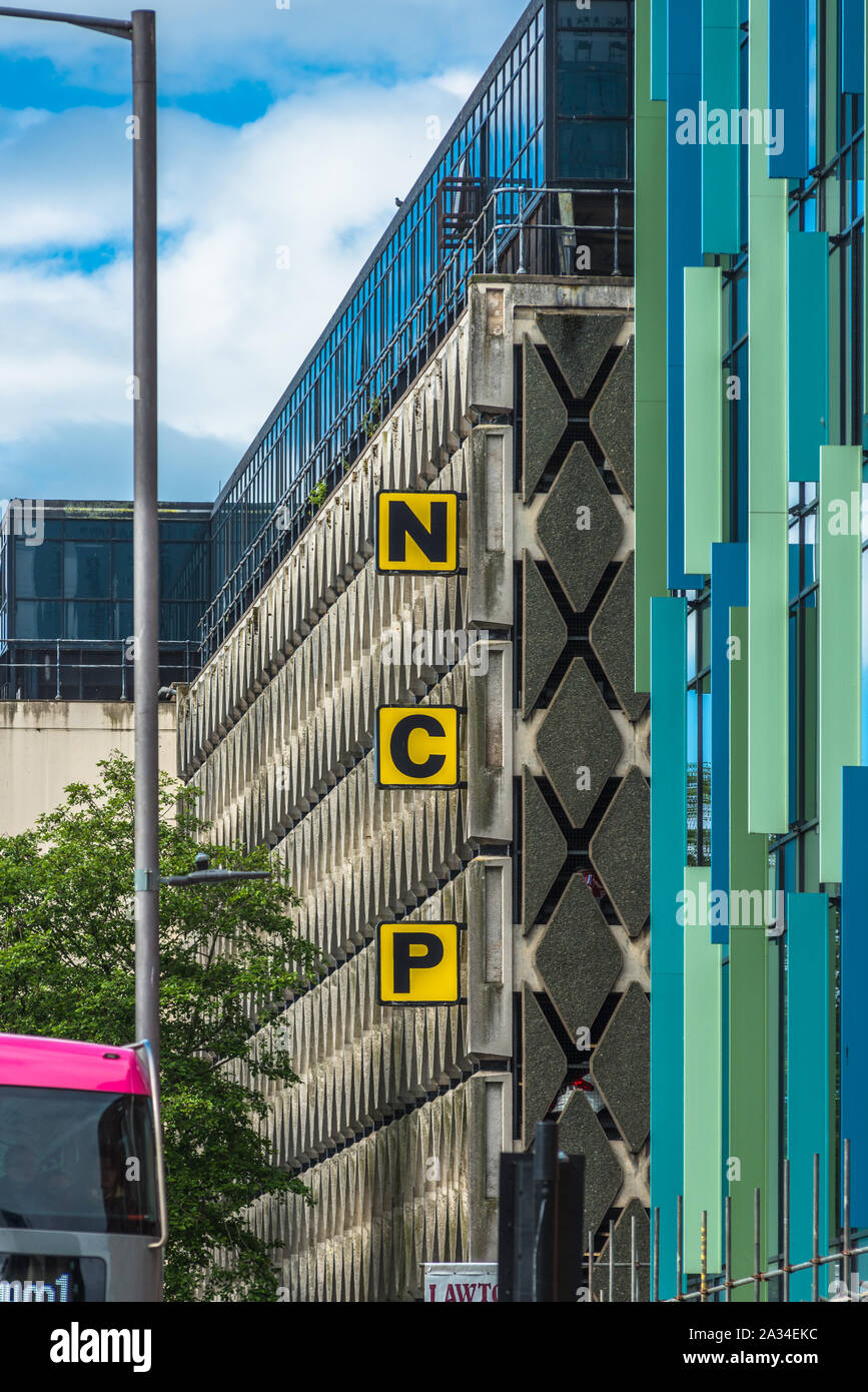 Parking NCP à Bristol, Angleterre, Royaume-Uni. Banque D'Images