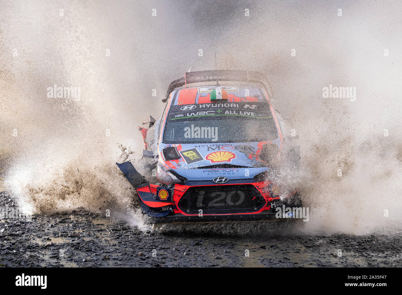 Llanidloes, UK. 5ème Oct, 2019. Craig Breen et co-pilote Paul Nagle concurrence dans leur coquille Hyundai Mobis Hyundai i20 WRC Coupé lors de l'étape 13 du Wales Rally GB, Crédit : Jason Richardson/Alamy Live News Banque D'Images