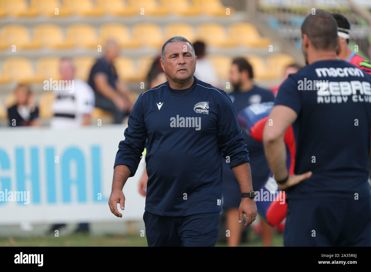 Parme, Italie. 05 Oct, 2019. Michael Bradley, entraîneur delle zebre rugby club en Zèbre Rugby VS Dragons - Guinness Rugby Pro 14 - Crédit : LPS/Massimiliano Carnabuci/Alamy Live News Banque D'Images