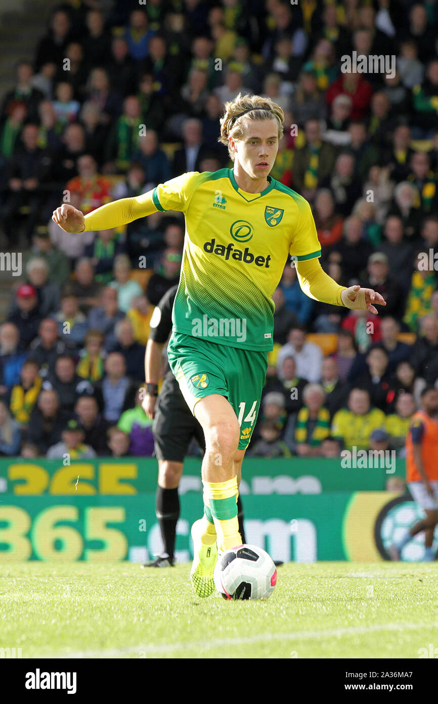 Norwich, Royaume-Uni. 08Th Oct, 2019. Todd Cantwell de Norwich City au cours de la Premier League match entre Manchester City et Aston Villa à Carrow Road, le 5 octobre 2019 à Norwich, Angleterre. (Photo par Matt Bradshaw/phcimages.com) : PHC Crédit Images/Alamy Live News Banque D'Images