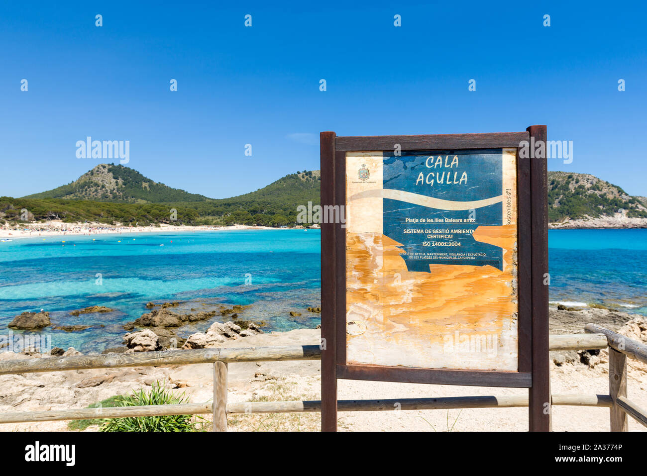 Mallorca, Espagne - 10 mai 2019 : Cala Agulla, une plage de sable unique situé dans le nord-est de Majorque. Espagne Banque D'Images