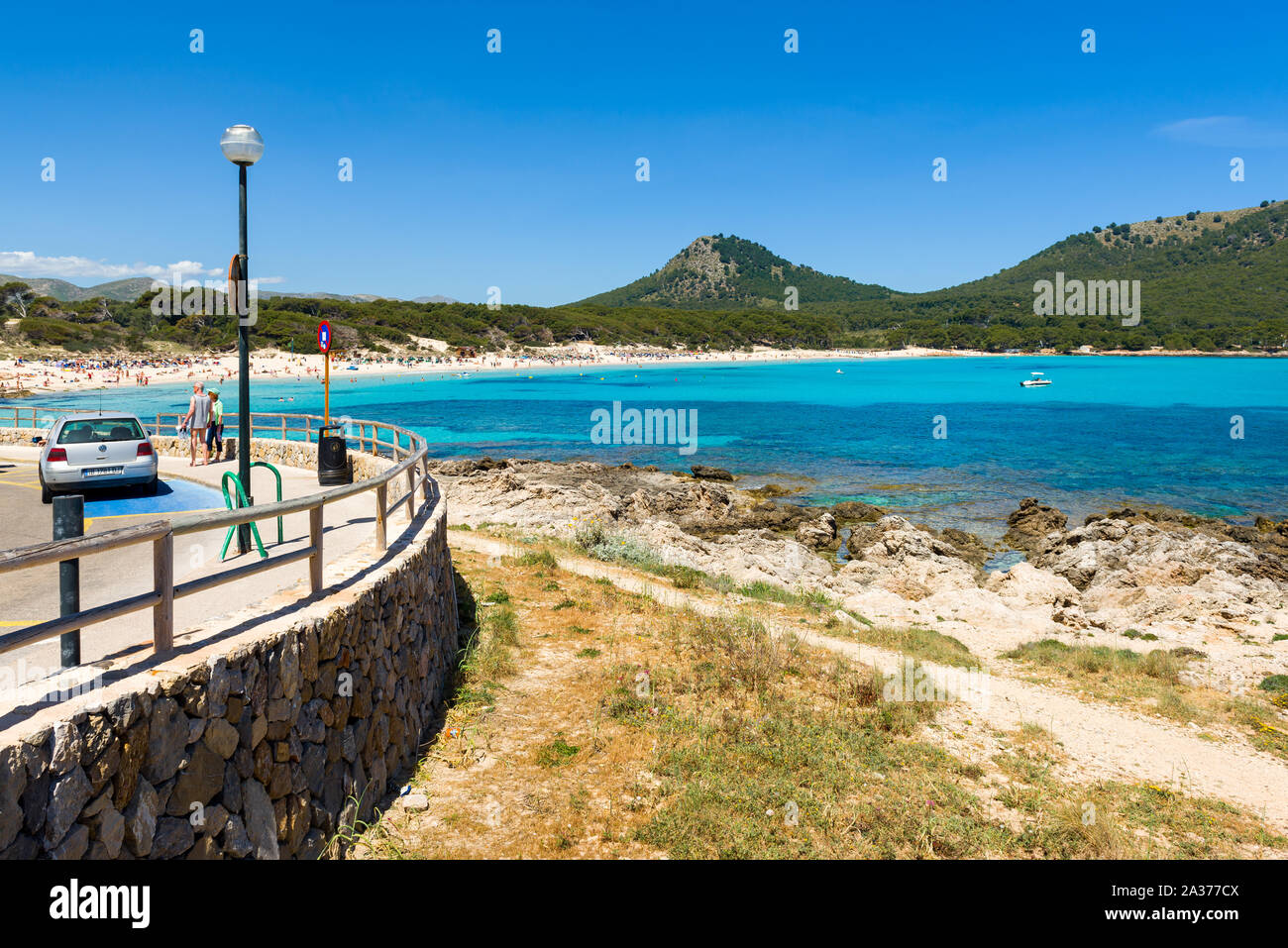 Mallorca, Espagne - 10 mai 2019 : Cala Agulla, une plage de sable unique situé dans le nord-est de Majorque. Espagne Banque D'Images
