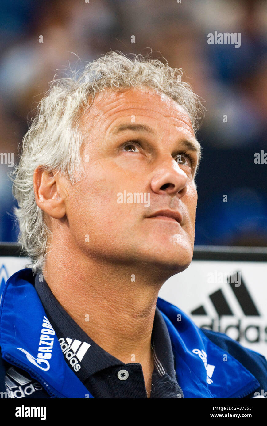 Veltins Arena Gelsenkirchen Allemagne 19.7.2008, Football : club international friendly, Schalke 04 (S04, bleu) vs Rangers FC (RFC, blanc) ; gestionnaire de Fred Rutten Schalke Banque D'Images
