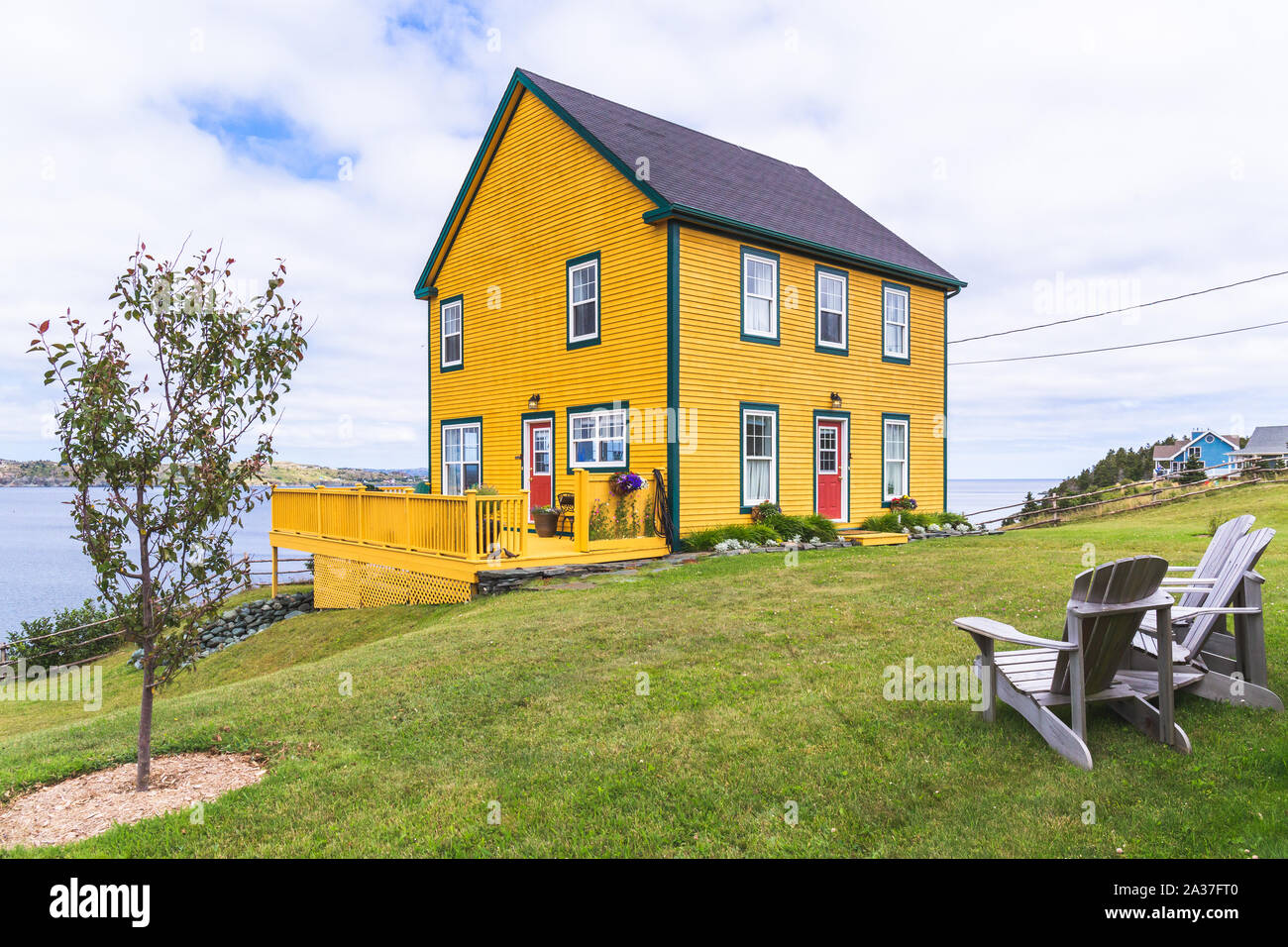 Maison isolée sur la péninsule de la batterie de Terre-Neuve, Canada Banque D'Images