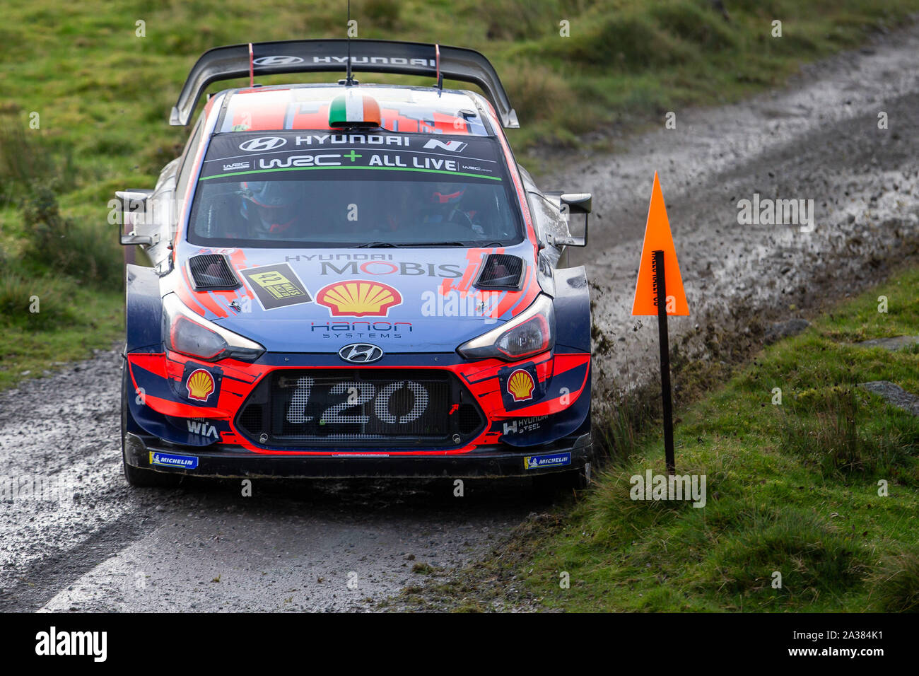 Brenig, Conwy, UK. 6 octobre, 2019. WRC Wales Rally GB, l'étape 19 ; Shell Hyundai Mobis World Rally Team driver Craig Breen et co-pilote Paul Nagle dans leur Coupé Hyundai i20 WRC - usage éditorial : Action Crédit Plus Sport/Alamy Live News Banque D'Images
