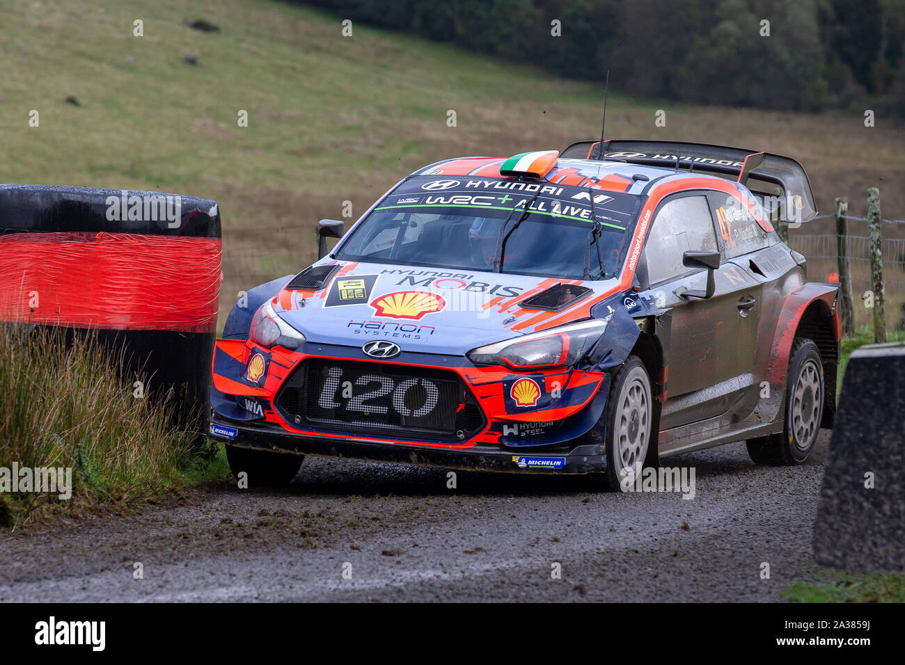 Brenig, Conwy, UK. 6 octobre, 2019. WRC Wales Rally GB, l'étape 19 ; Shell Hyundai Mobis World Rally Team driver Craig Breen et co-pilote Paul Nagle dans leur Coupé Hyundai i20 WRC - usage éditorial : Action Crédit Plus Sport/Alamy Live News Banque D'Images