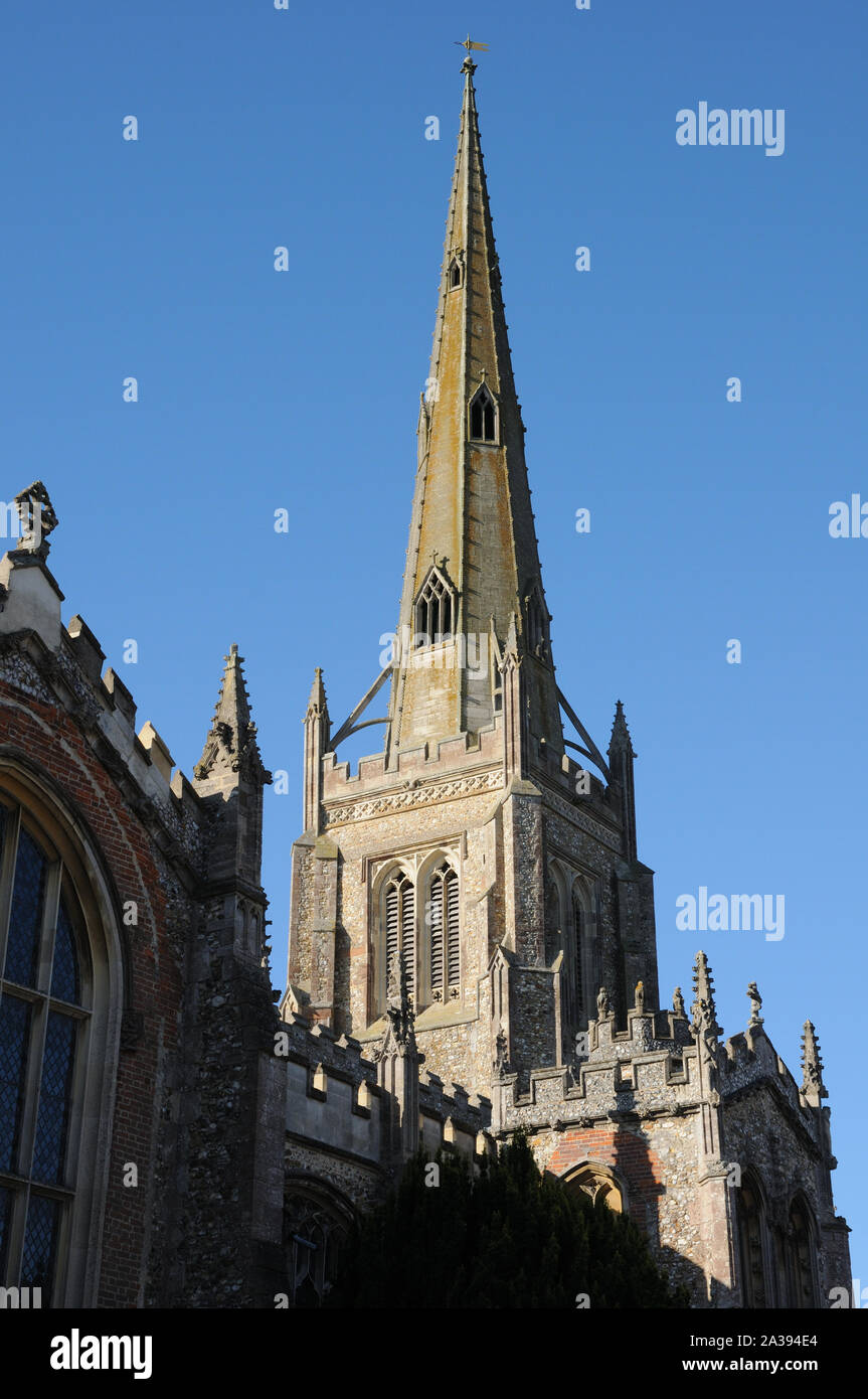 L'église paroissiale de St Jean Baptiste, St Mary et St Lawrence, Thaxted, Essex, a été décrit comme "l'une des plus longues d'églises dans le comté" Banque D'Images