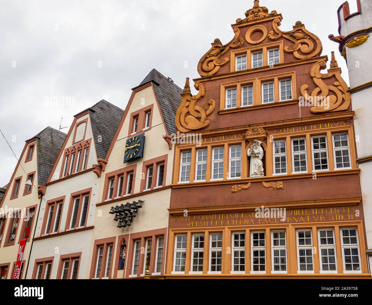 Rote Haus Photos Rote Haus Images Alamy