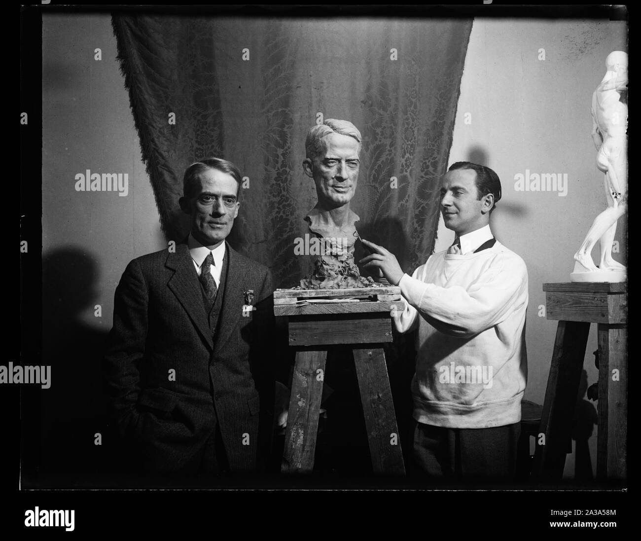 Sculpteur au travail Banque D'Images