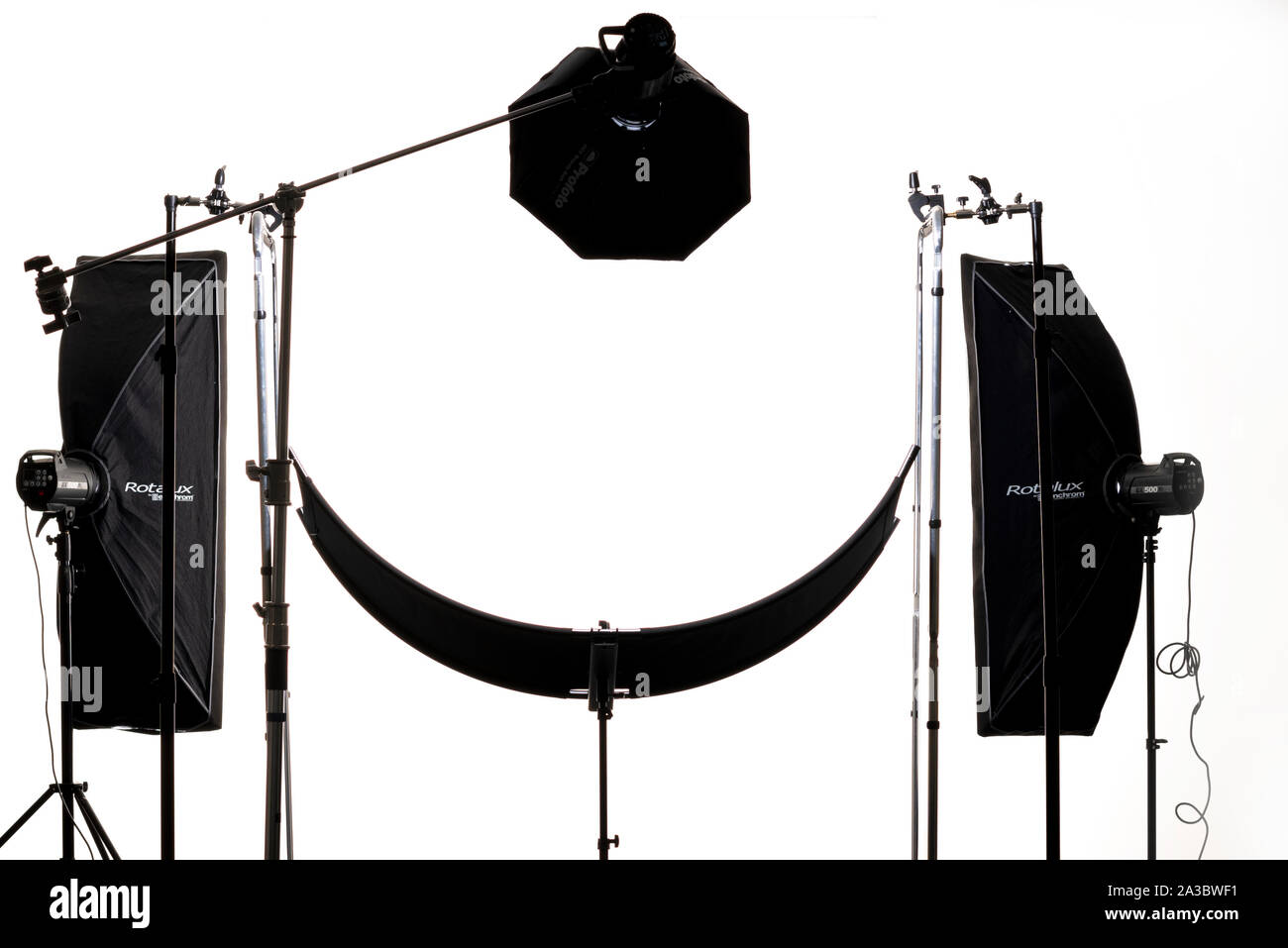 Silhouette d'éclairage stroboscopique dans un studio photographique Banque D'Images