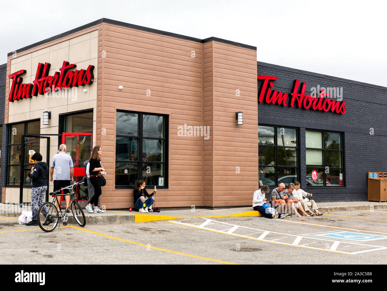 Un restaurant Tim Hortons lieu à Corner Brook Terre-Neuve Canada Banque D'Images