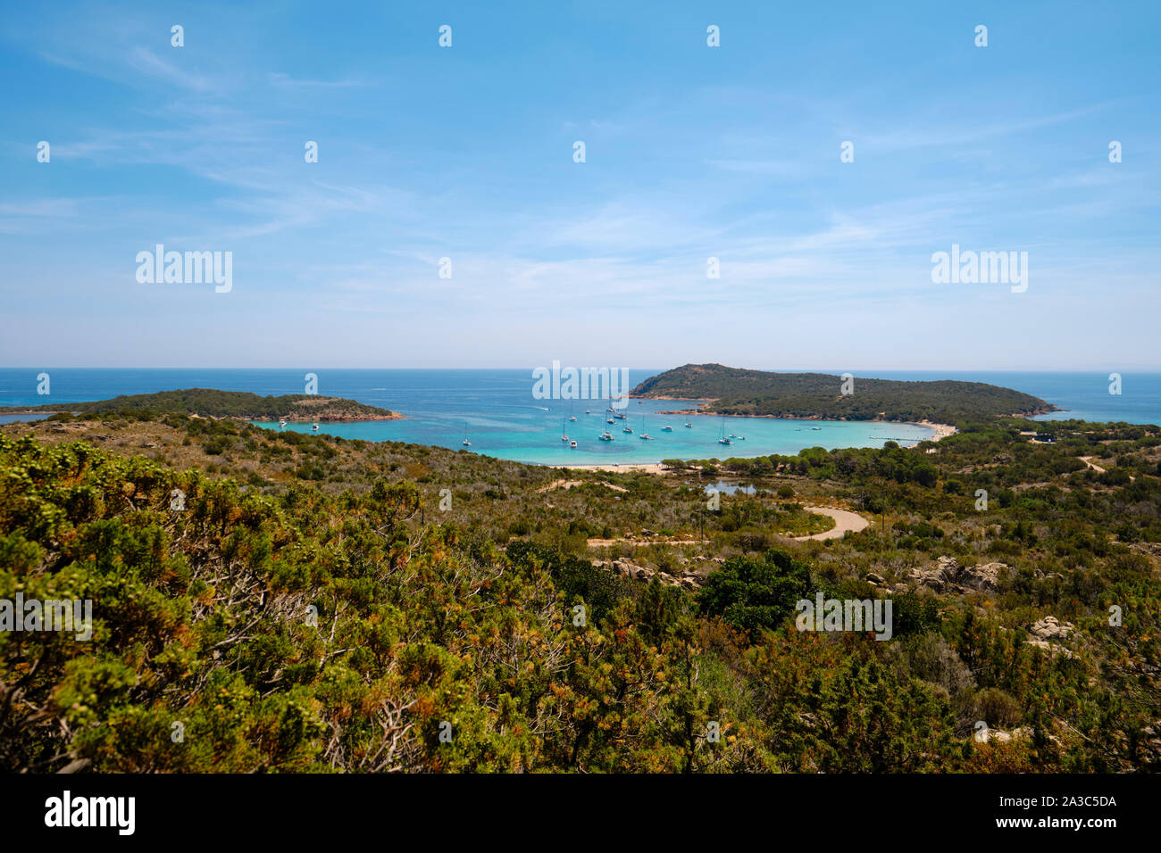 France Corse Du Sud La Plage De Rondinara Boy Banque D