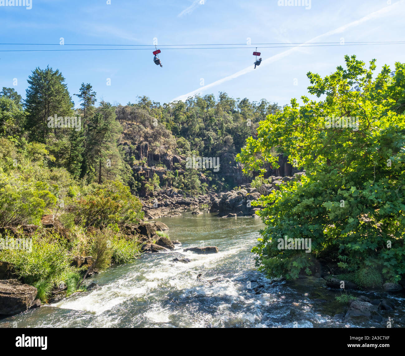 Le télésiège à Cataract Gorge à Launceston, en Tasmanie, est le plus long télésiège à travée unique au monde. Banque D'Images