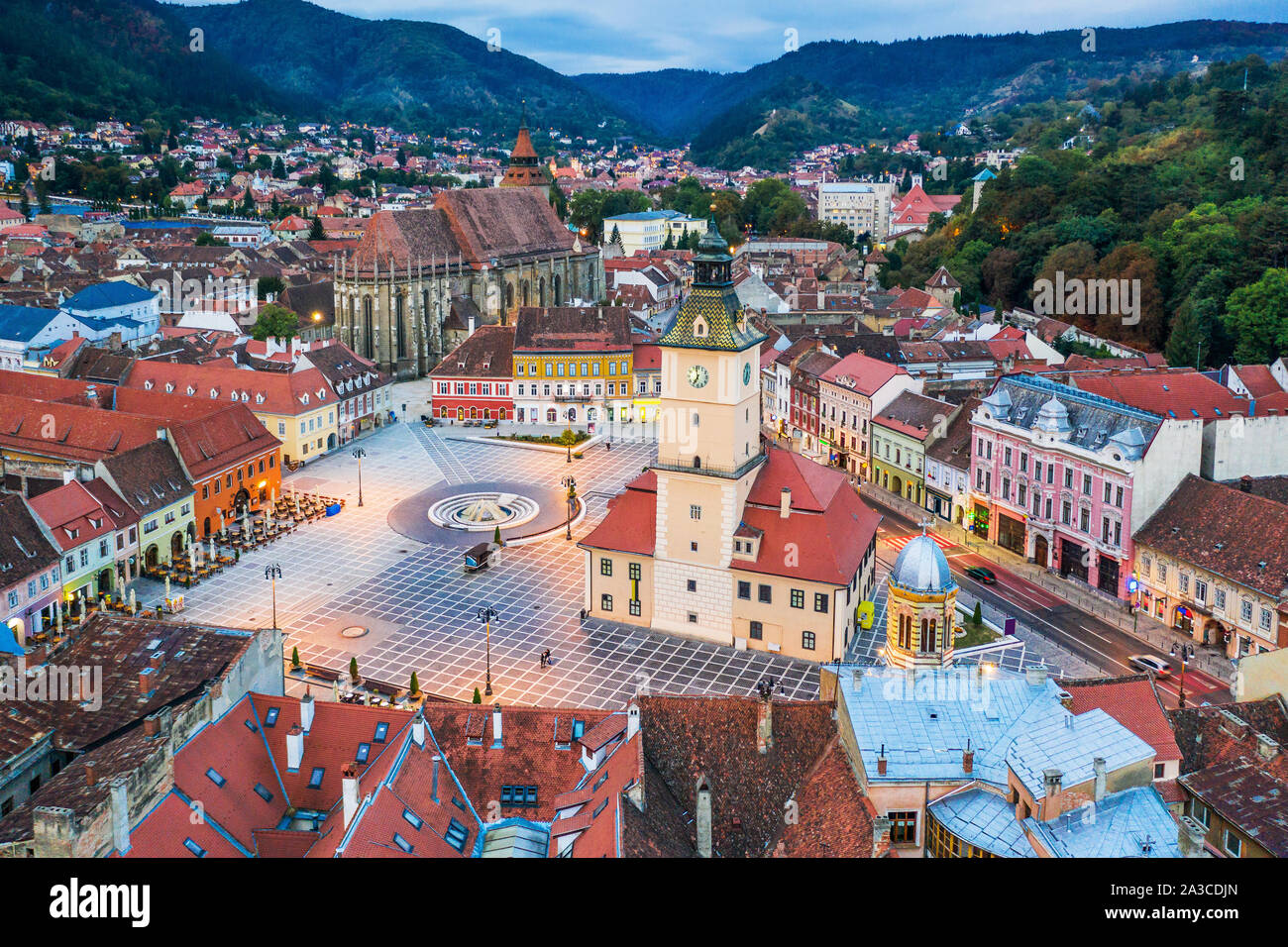 Brasov, Roumanie. Vue aérienne de la vieille ville. Banque D'Images