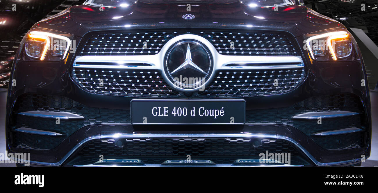 Francfort, Allemagne - Sep 19, 2019 : Mercedes Benz GLI 400 338 concept car à l'reveiled Auto IAA de Francfort 2019. Banque D'Images