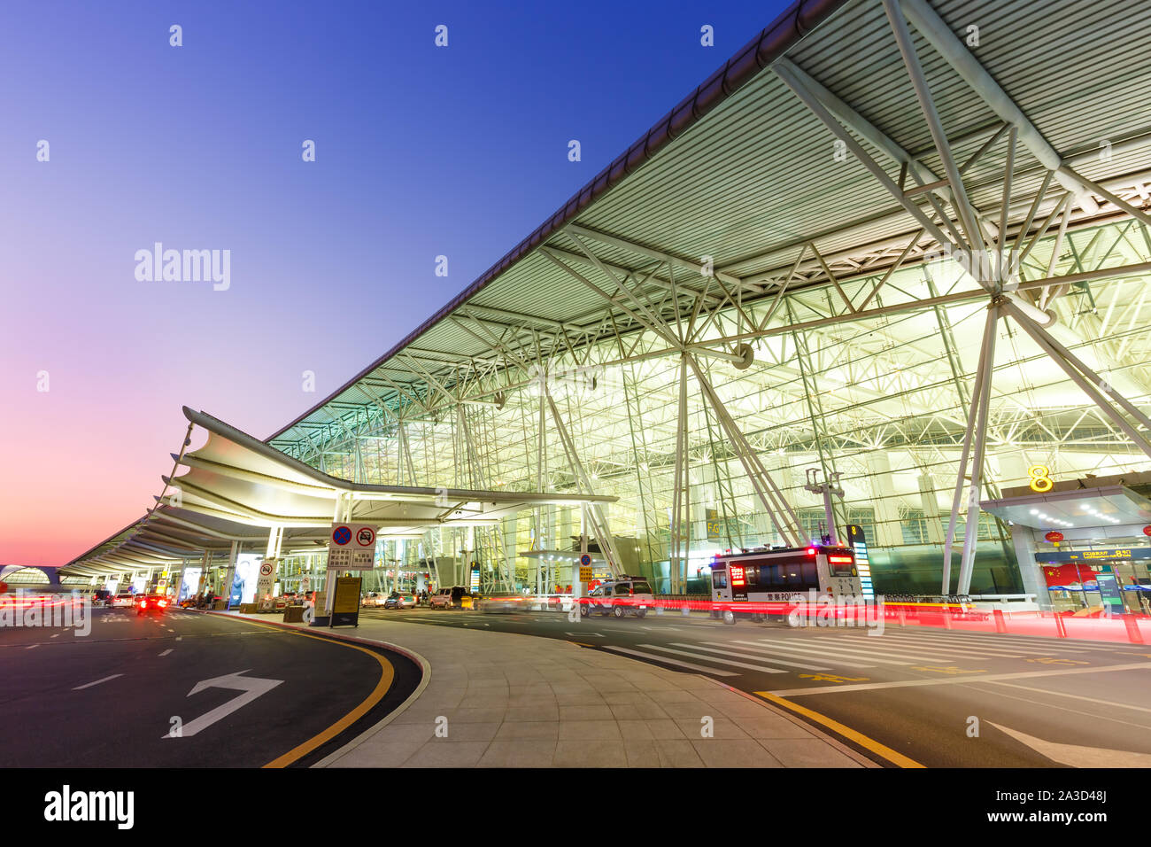 Guangzhou, Chine - 23 septembre 2019 : Baiyun International Airport Terminal 1 de l'aéroport de Guangzhou (CAN) en Chine. Banque D'Images