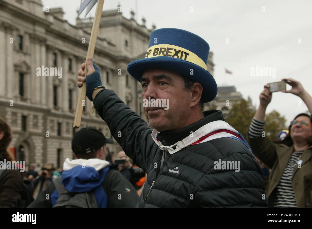 Londres, Royaume-Uni. 07Th Oct 2019, Steve Bray, M. Brexit Stop à l'extinction de rébellion protester à Westminster, pour mettre en évidence les changements climatiques. © Martin Foskett/Knelstrom Ltd/Alamy Live News Banque D'Images