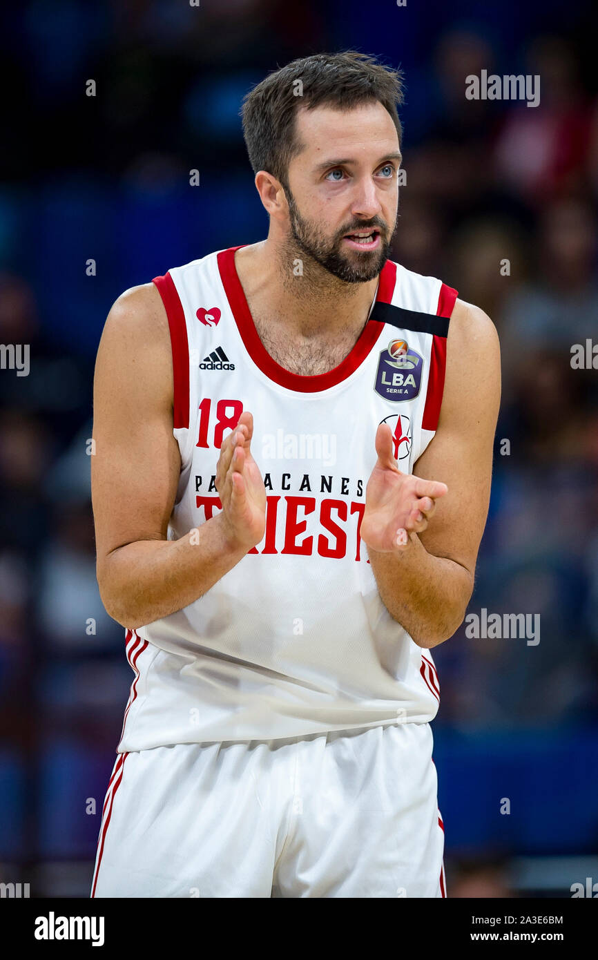 Daniele Cavaliero (Trieste), pendant un match de basket Legabasket Serie AX Armani Exchange Olimpia Milan vs, Trieste en Mil Banque D'Images