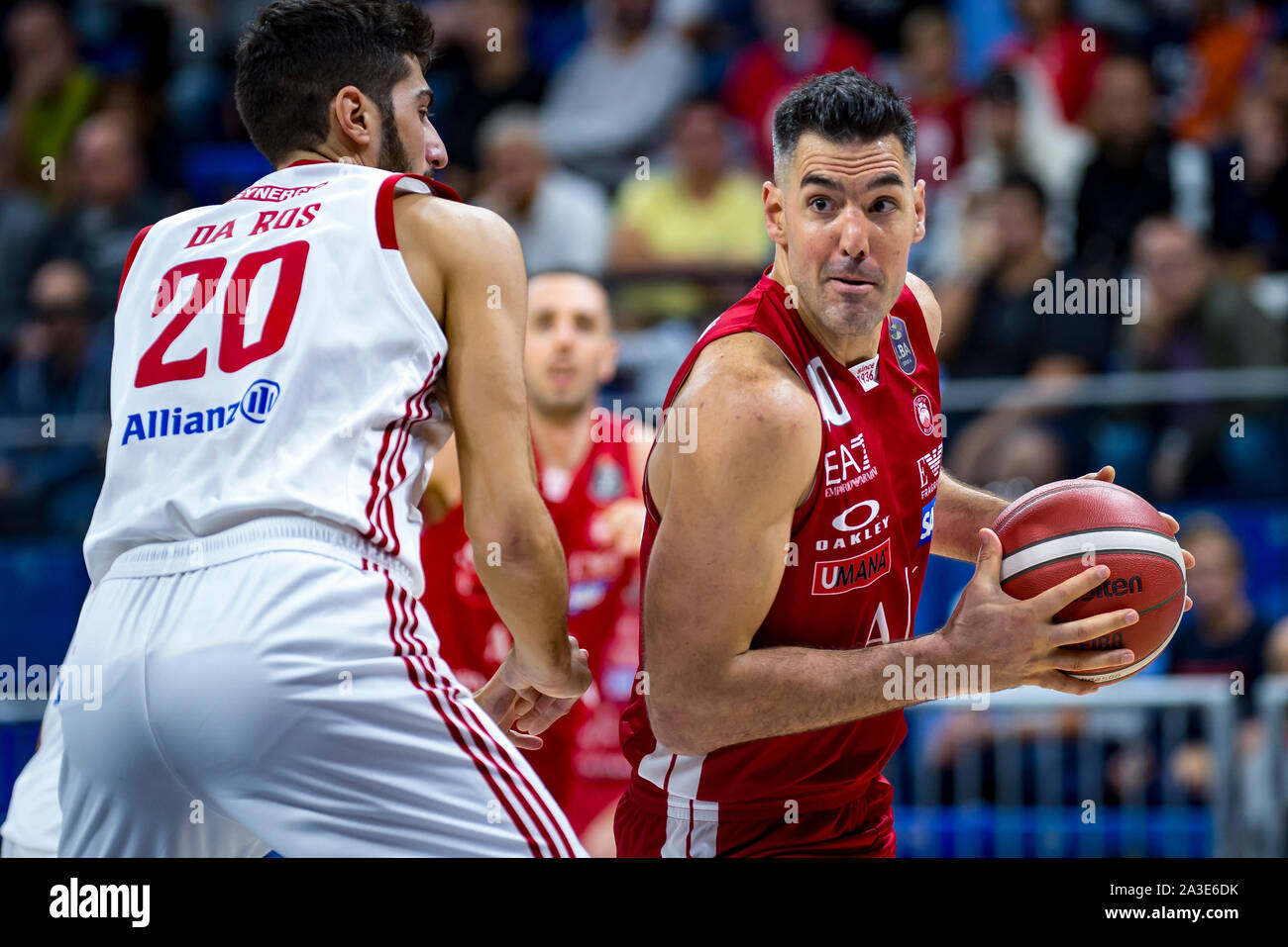 Luis Scola (AX Armani Exchange Olimpia Milano) pendant un match de basket Legabasket Serie AX Armani Exchange Olimpia Milan, Trieste je vs Banque D'Images