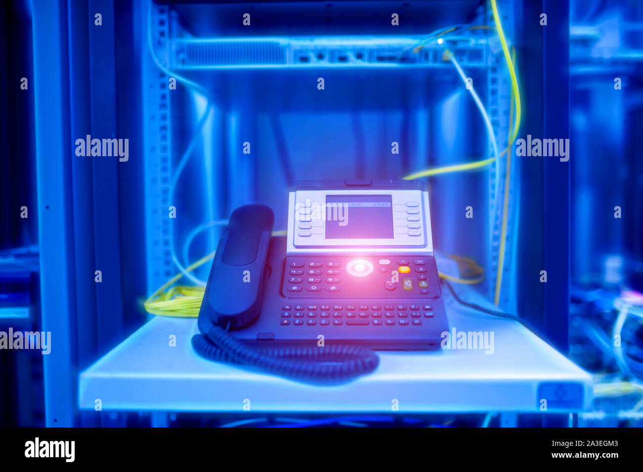 Téléphones IP avec la technologie VoIP sont en circulation dans l'usage international. Banque D'Images