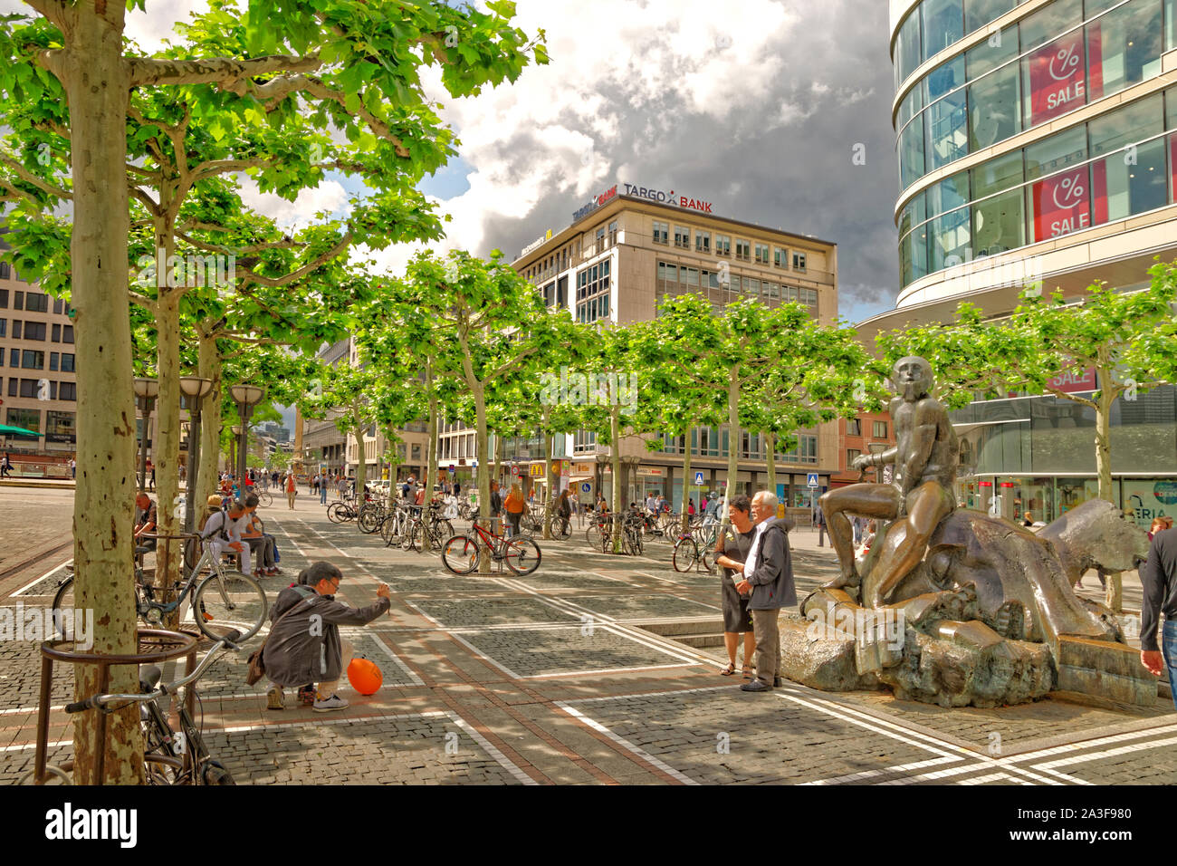 Hôtel moderne du centre-ville de Francfort, Allemagne. Banque D'Images