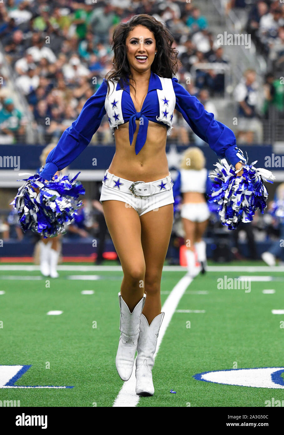 Sep 22, 2019 :     au cours d'un match de la NFL entre les dauphins de Miami et les Dallas Cowboys à AT&T Stadium à Arlington, TX Albert Pena/CSM Banque D'Images